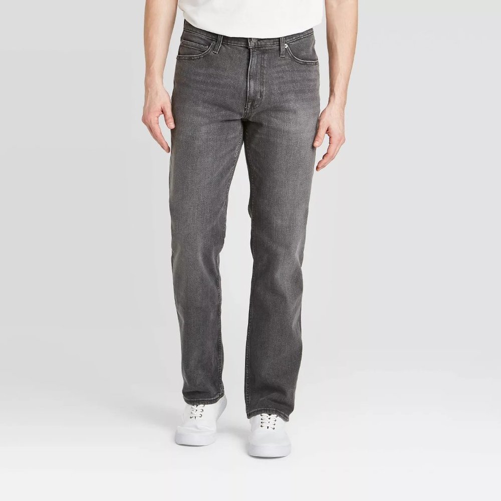 Men's Straight Fit Jeans 5-Pocket Style NWOT